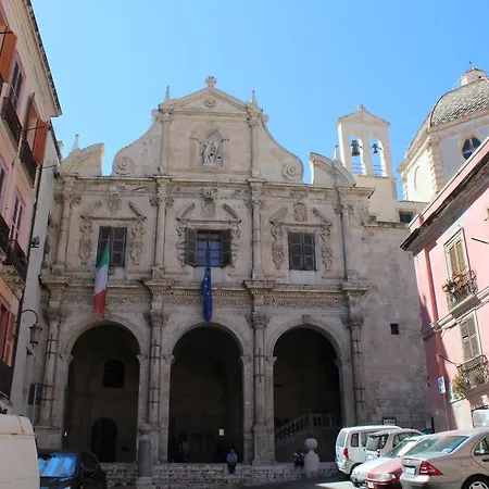 Torre Dello Sperone * كالياري